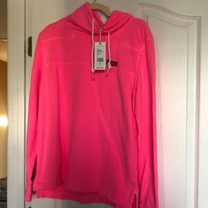 Vineyard vines pullover